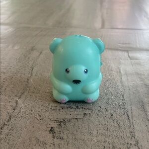 sqishy blue bear